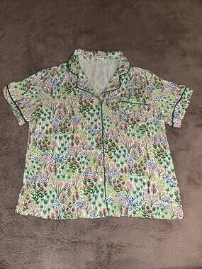 Mary Square Luxury Floral Pajama Top Women’s Size M Multicolor
